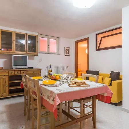 Villa In Nuoro Provinz 43626